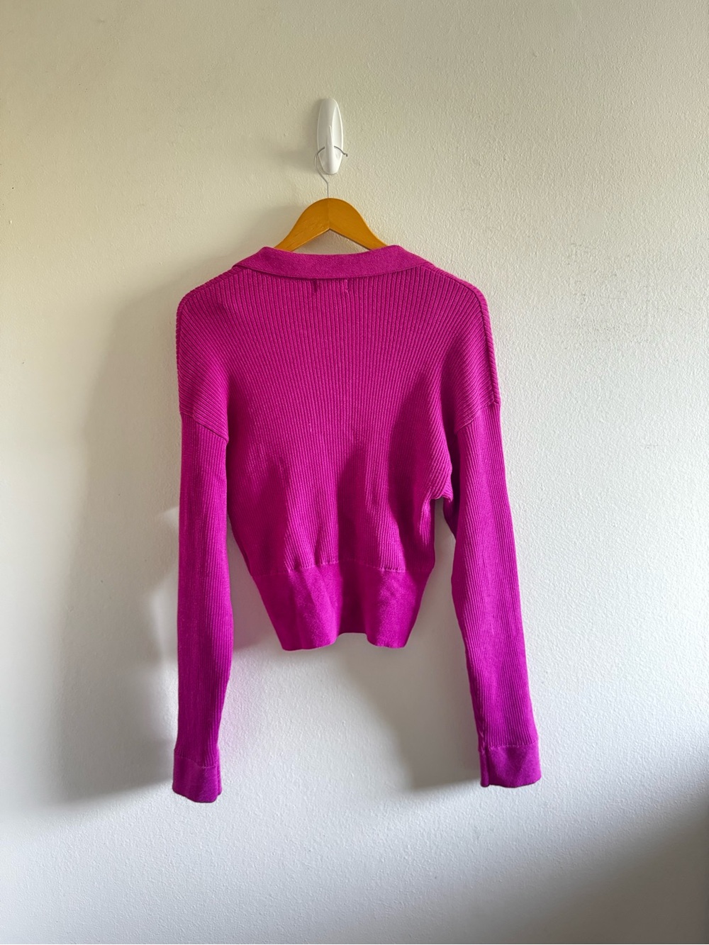 Monrow Twotone Rib Polo Top in Raspberry Rose Color size Medium - Picture 4 of 12